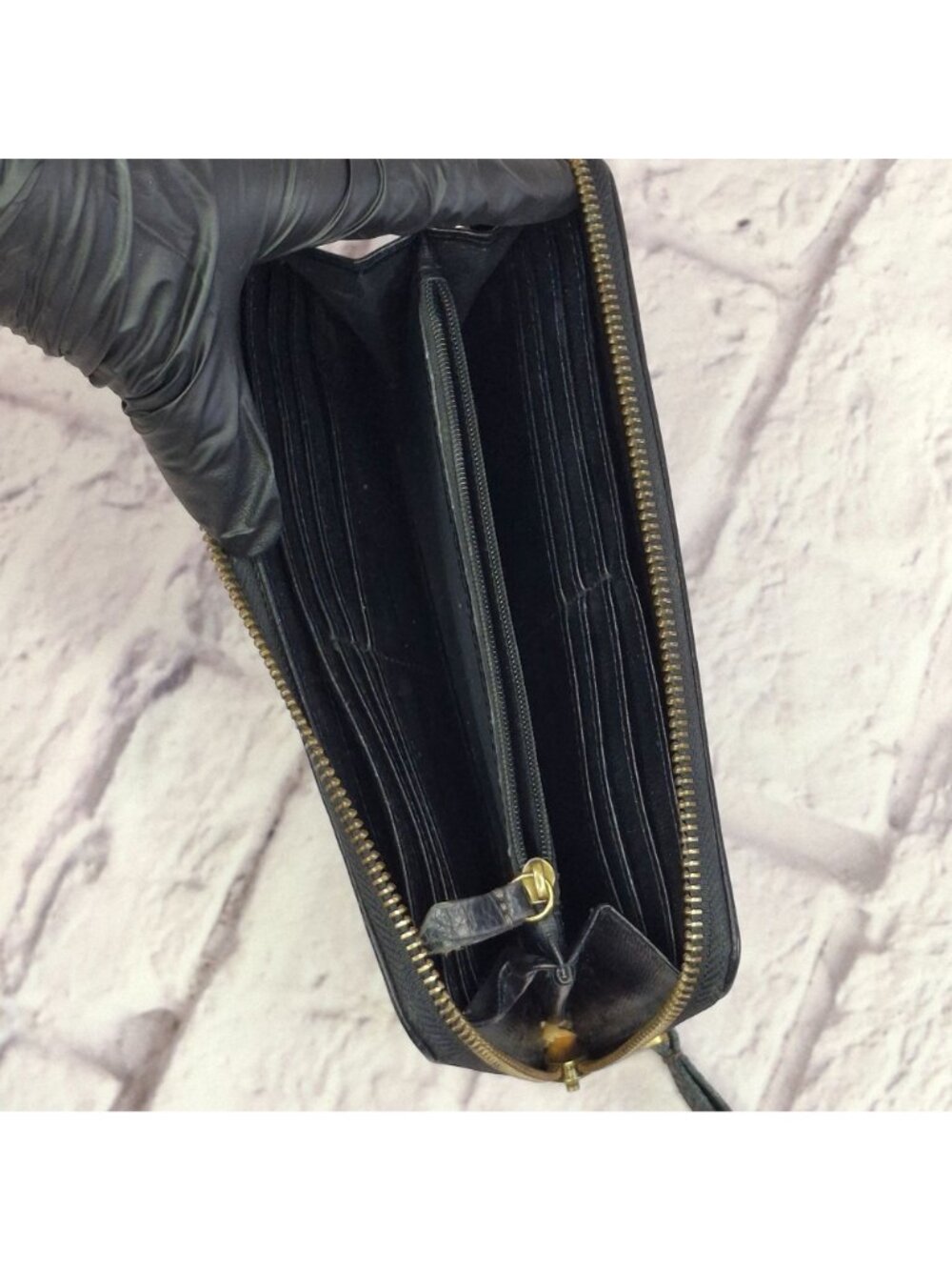 Fossil Womens Wallet W/ Card Slots & Coin Pocket Black & Brown Leather Zip-Aroun - Picture 3 of 8